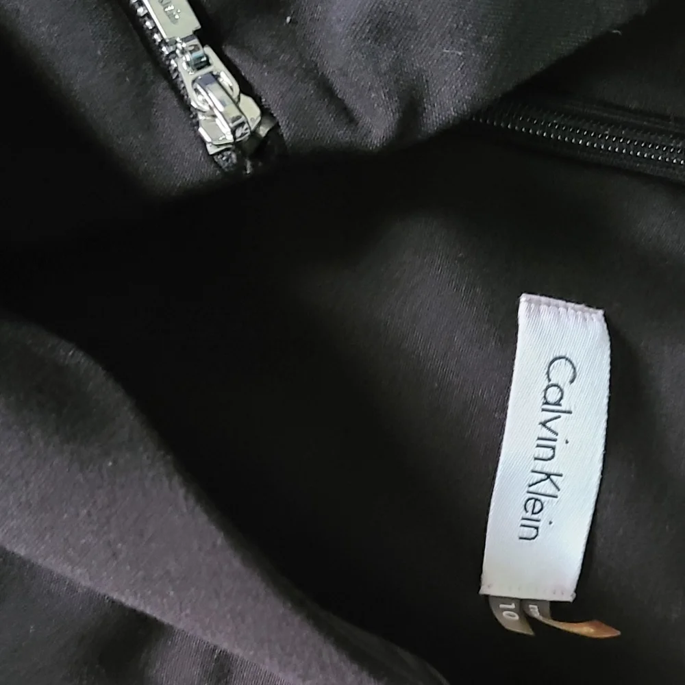 Calvin Klein Zipper Mini Sheath Dress 10 Women Black Silver Lined NEW - Picture 2 of 6